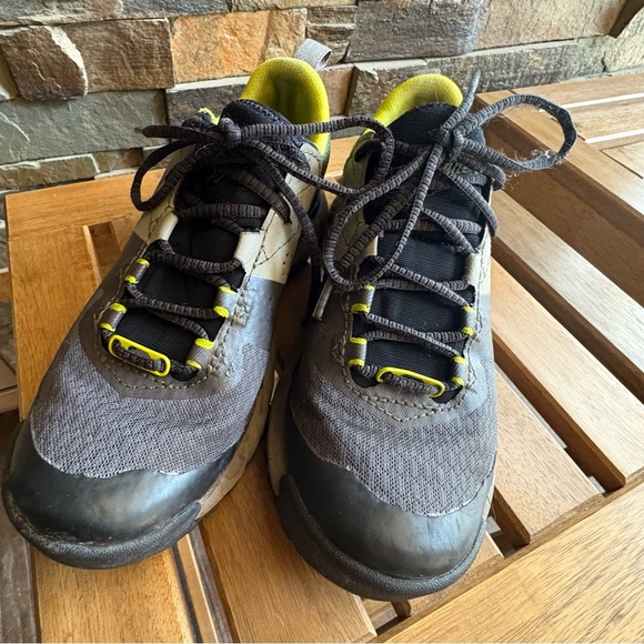 Women’s Danner Trail 2650 Campo Running Shoes - Gray and Green - Picture 5 of 7